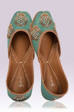 Dorris Prism The Store 1