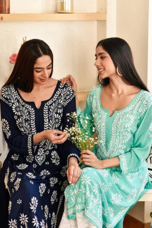 Aymana Chikankari Modal Straight Kurta